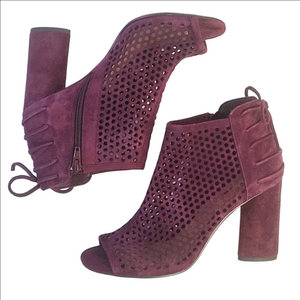 Gianni Bini Klaytinn Burgundy Perf Suede Leather Peep Toe Block Heel Boo…